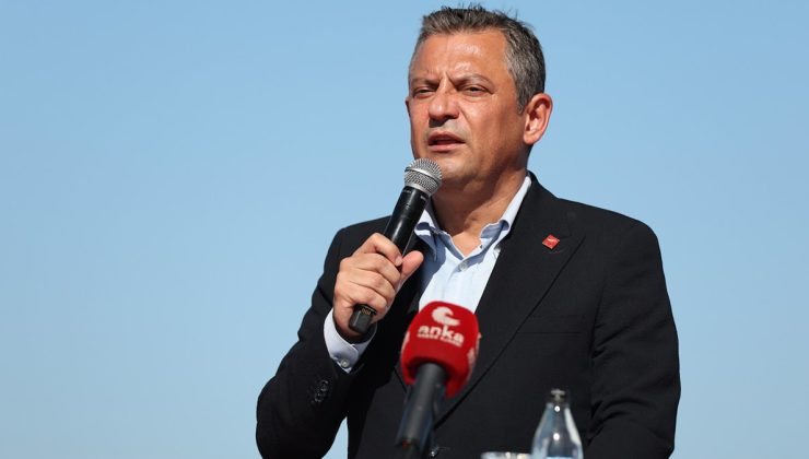 Özgür Özel: İsmet Paşa düşmanlarıyla bile masaya oturmayı bilmiştir