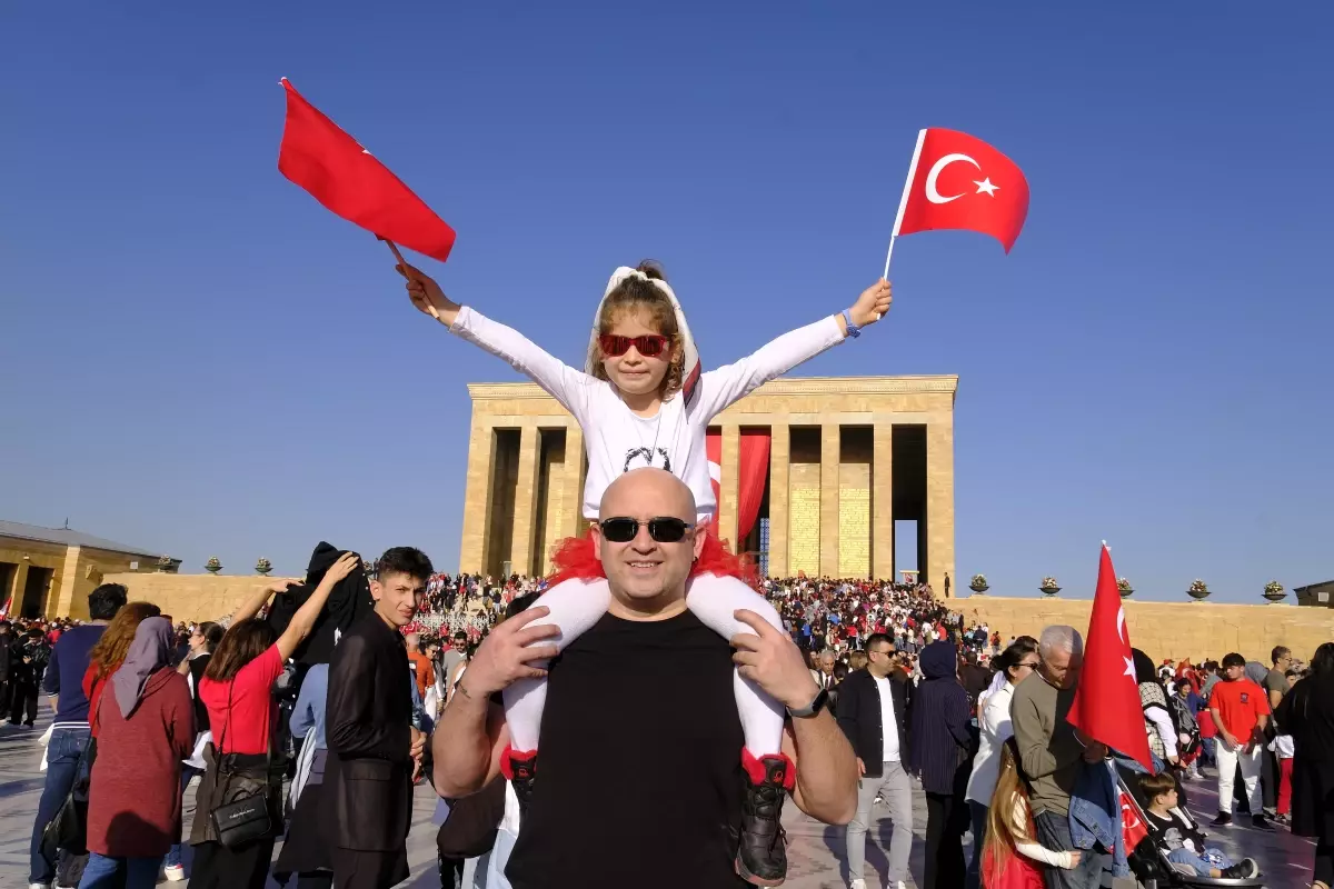 Anıtkabir’de Cumhuriyet Bayramı coşkusu