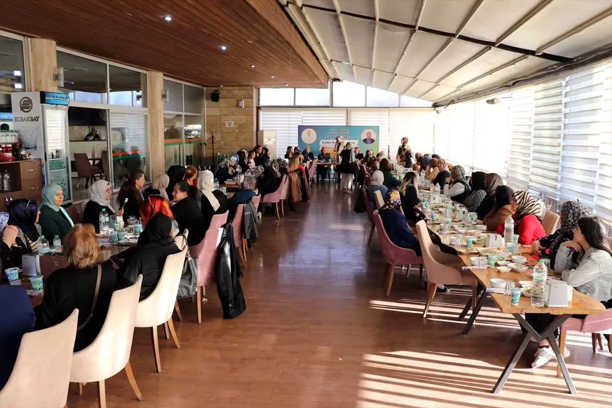 AK Parti Genel Merkez Kadın Kolları Başkanı Keşir, Elazığ’da partililerle bir araya geldi Açıklaması