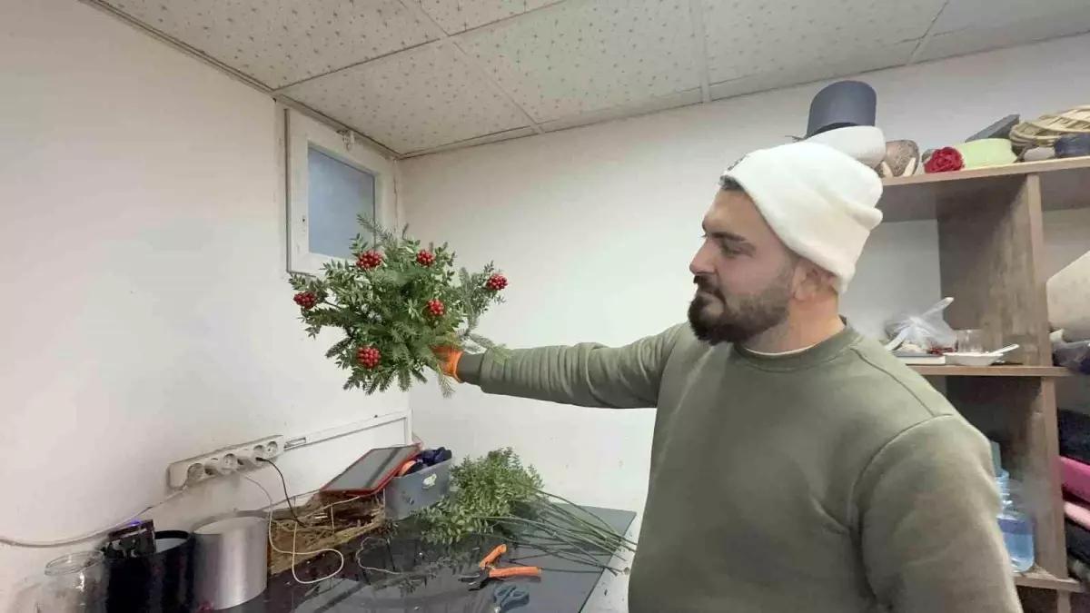 Kokina Çiçeği Yılbaşı’nda Yüz Güldürüyor