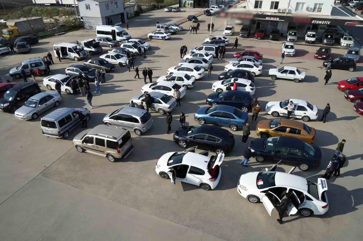 Samsun 2. El Oto Pazarında Yılsonu Hareketi