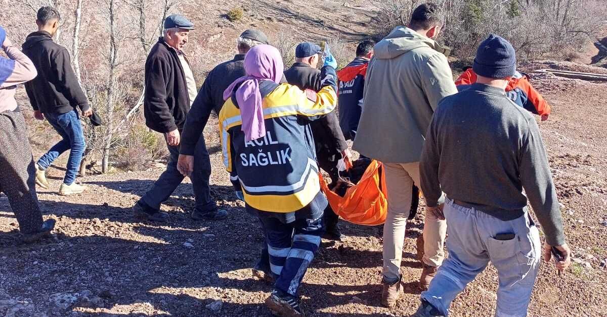 Silah ateş aldı! Genç yanlışlıkla kendini vurdu