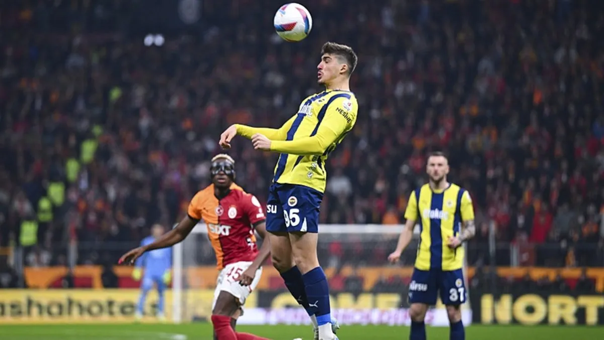 Son dakika haberi: Dünya devleri derbiyi tribünden izledi! Yıldız futbolcular için rapor tuttular…