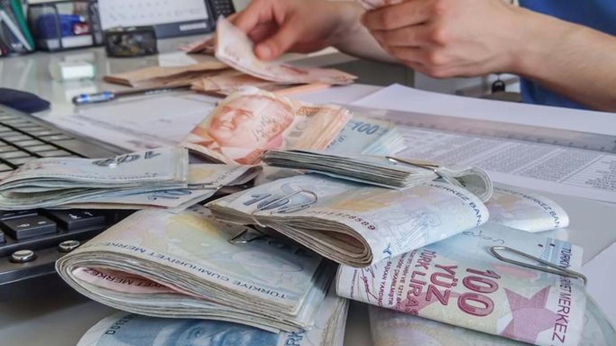 EMEKLİ PROMOSYONU 2025 | Emekli promosyonuna mart ayarı! En yüksek ödemeyi hangi banka yapıyor?