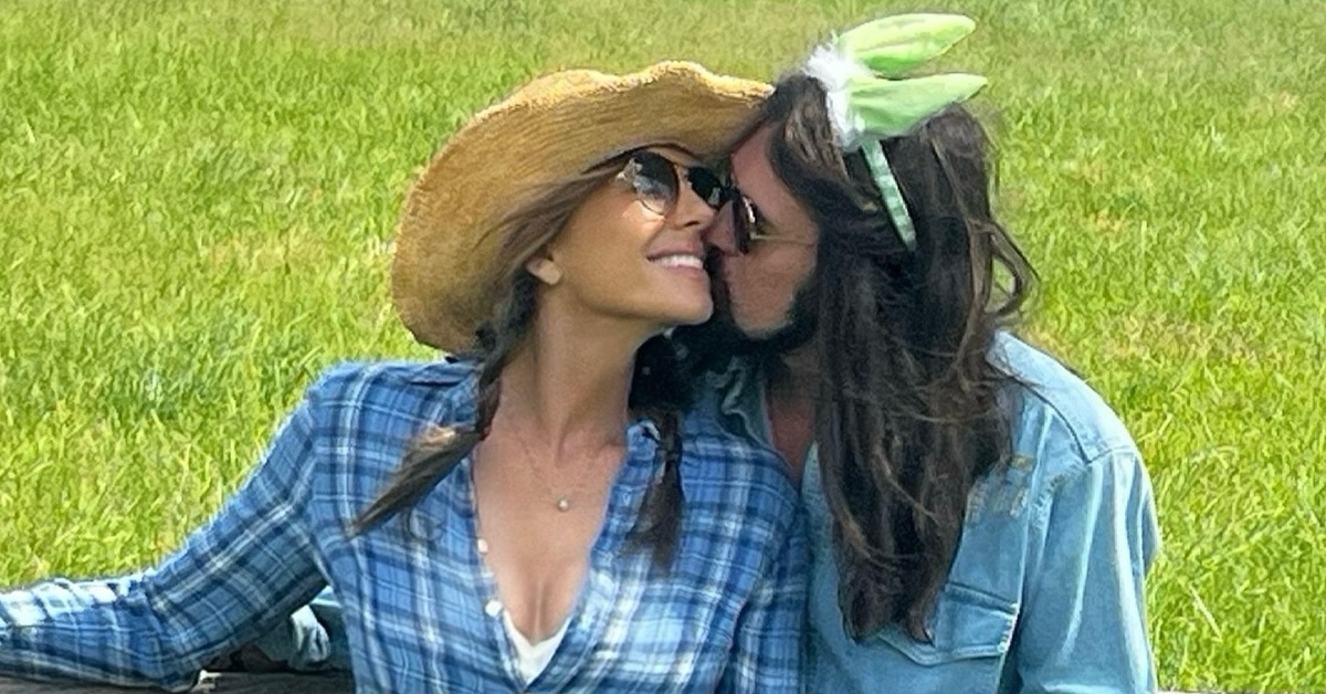 Elizabeth Hurley yeni aşkını buldu: Miley Cyrus’ın şarkıcı babası Billy Ray Cyrus ile birlikte